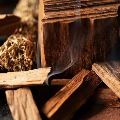 Smoked Oud фото